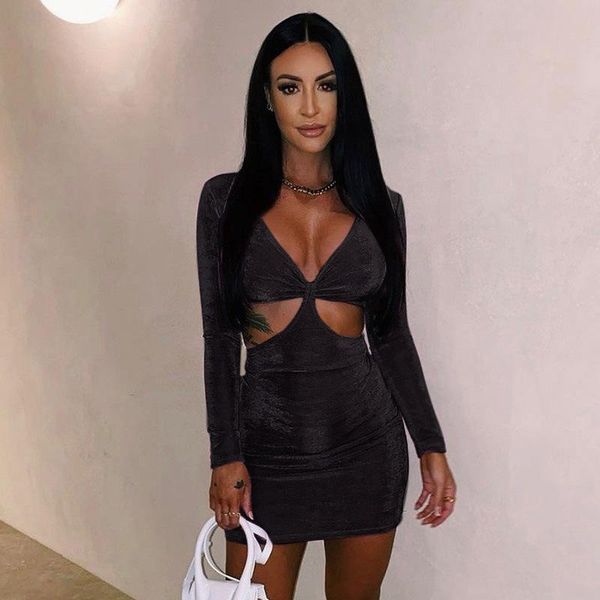 casual dresses summer close-fitting dress for women 2021, solid color long sleeve hollow out deep v-neck siamese, black/ orange/ purple, Black;gray
casual dresses summer close-fitting dress for women 2021, solid color long sleeve hollow out deep v-neck siamese, black/ orange/ purple, Black;gray