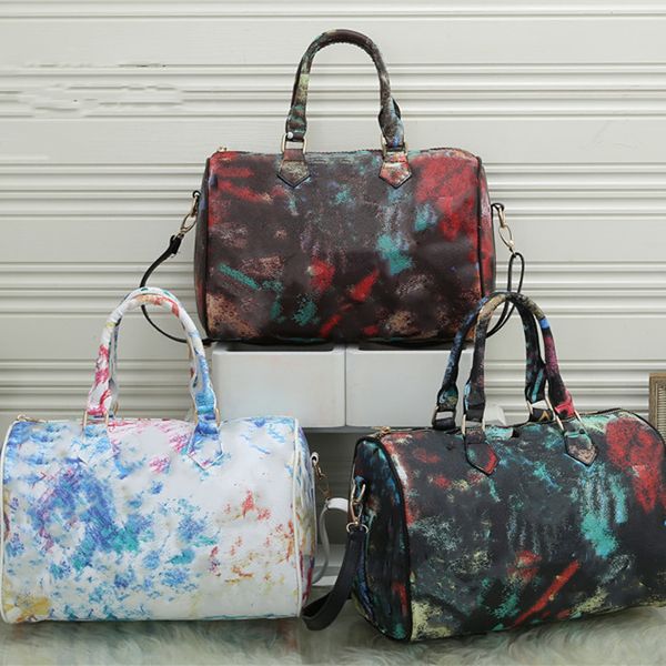 fashion graffiti duffel bags large-capacity travel luggage sport&outdoor packs sports yoga fitness print camouflage luxury brand design bag
fashion graffiti duffel bags large-capacity travel luggage sport&outdoor packs sports yoga fitness print camouflage luxury brand design bag