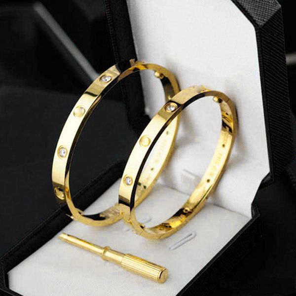 designer bracelet 15-21cm tititanium bangles s for lover fashion wristband wedding bangle rose gold thanksgiving day no box, Golden;silver
designer bracelet 15-21cm tititanium bangles s for lover fashion wristband wedding bangle rose gold thanksgiving day no box, Golden;silver