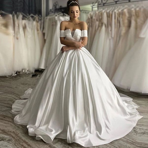 2021 new dressed in plain satin wedding gowns for women neck boat off the shoulder plus size white princess dress custom bride ncdr
2021 new dressed in plain satin wedding gowns for women neck boat off the shoulder plus size white princess dress custom bride ncdr