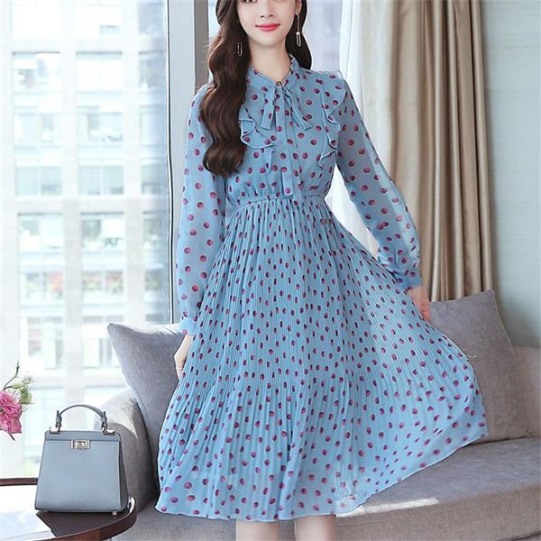 casual dresses elegant blue ruffles women dress full sleeve waist female chiffon 2021 autumn, Black;gray
casual dresses elegant blue ruffles women dress full sleeve waist female chiffon 2021 autumn, Black;gray