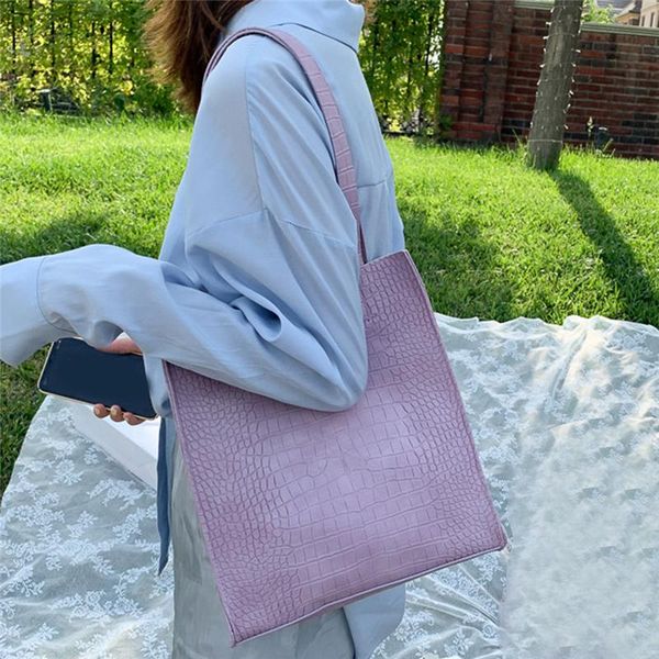cross body fashion casual large capacity crocodile pattern shoulder bag women's high-quality handbag ladies pu female tote
cross body fashion casual large capacity crocodile pattern shoulder bag women's high-quality handbag ladies pu female tote