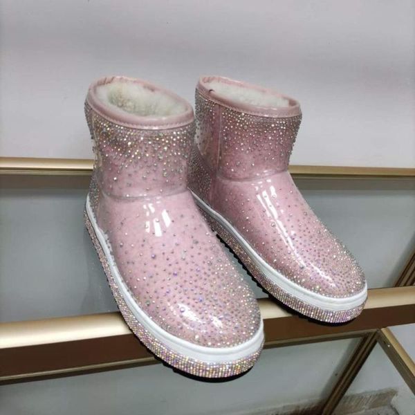 boots vallu2021 winter tpu dazzling diamonds bright and atmospheric non-slip outdoor snow, Black
boots vallu2021 winter tpu dazzling diamonds bright and atmospheric non-slip outdoor snow, Black