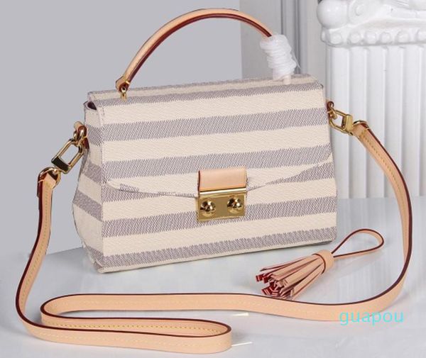 hasp elegant womens shoulder totes small leather fashion genuine lady bags ladies for tassel versatile
hasp elegant womens shoulder totes small leather fashion genuine lady bags ladies for tassel versatile