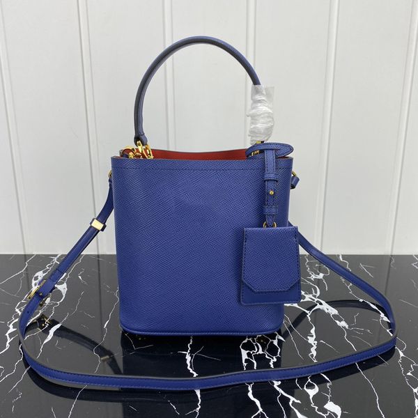 women luxurys designers bags 2021 fashion and comfortable shoulder bag p home 1ba217 size:17*18*10.5cm
women luxurys designers bags 2021 fashion and comfortable shoulder bag p home 1ba217 size:17*18*10.5cm