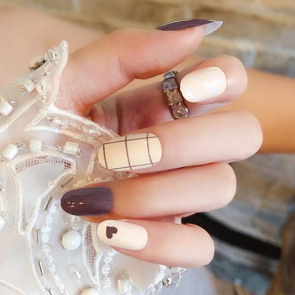 false nails fashion full cover long round head fake nail gray white jump color lattice women wearable with glue fa, Red;gold
false nails fashion full cover long round head fake nail gray white jump color lattice women wearable with glue fa, Red;gold