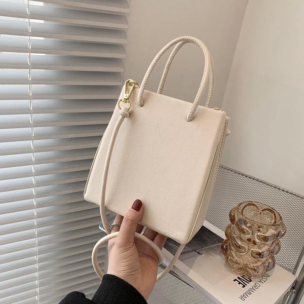 evening bags brand designer simple casual portable ladiesbag2021summer korean fashion shoulder bag messenger net red small fresh tote
evening bags brand designer simple casual portable ladiesbag2021summer korean fashion shoulder bag messenger net red small fresh tote