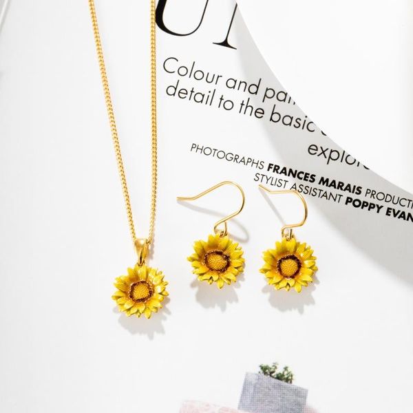 earrings & necklace simple elegant sunflower jewelry sets for women cute sun flower stud earring hook pendant accessories, Silver
earrings & necklace simple elegant sunflower jewelry sets for women cute sun flower stud earring hook pendant accessories, Silver