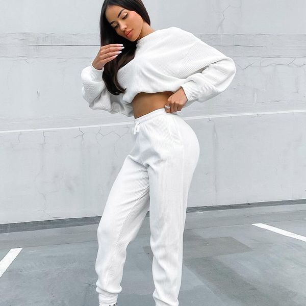 women's two piece pants 2021 solid color long-sleeved autumn and winter long two-piece suit european american white pit strip product
women's two piece pants 2021 solid color long-sleeved autumn and winter long two-piece suit european american white pit strip product