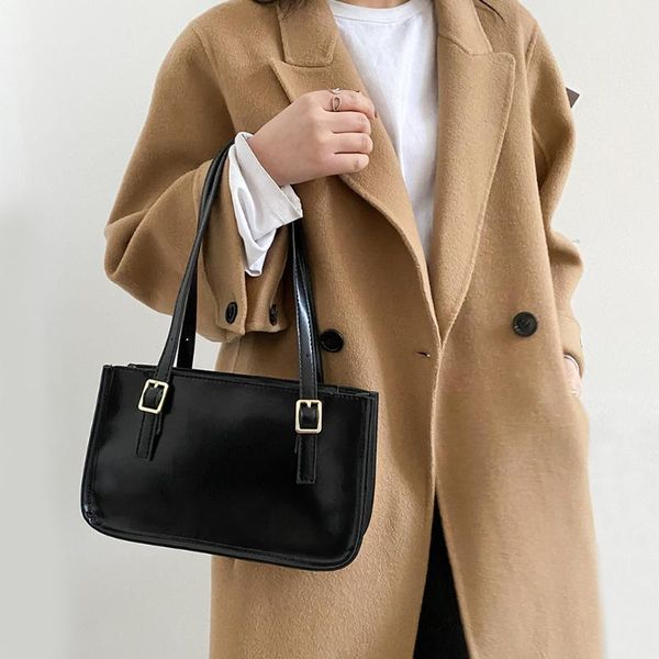 cross body fashion women handle underarm bag solid leather large capacity street totes simple female daily
cross body fashion women handle underarm bag solid leather large capacity street totes simple female daily