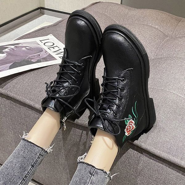 women motorcyle boots white riding lace up flower print ankle boot equestrian platform ladies shoe 2021 autumn botas mujer 8728n, Black
women motorcyle boots white riding lace up flower print ankle boot equestrian platform ladies shoe 2021 autumn botas mujer 8728n, Black