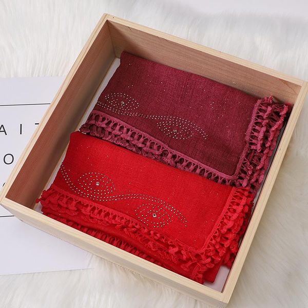 scarves 10 pcs/lot muslim fashion cottonviscose hijab lace diamond sprinkle gold powder headscarf for women 12color, Blue;gray
scarves 10 pcs/lot muslim fashion cottonviscose hijab lace diamond sprinkle gold powder headscarf for women 12color, Blue;gray