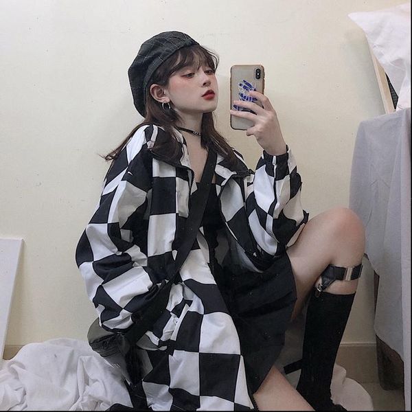 5602 summer plaid sunscreen jacket women thin harajuku casual streetwear hip hop coat ladies windbreaker ovesize couple clothes, Black;brown
5602 summer plaid sunscreen jacket women thin harajuku casual streetwear hip hop coat ladies windbreaker ovesize couple clothes, Black;brown