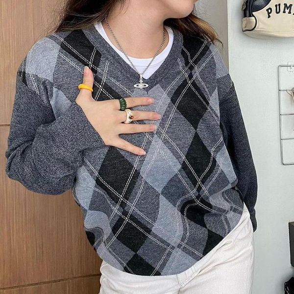 women's sweaters y2k gray argyle plaid knitted prepply style v neck loose jumpers retro aesthetic korean kawaii harajuku knitwear women, White;black
women's sweaters y2k gray argyle plaid knitted prepply style v neck loose jumpers retro aesthetic korean kawaii harajuku knitwear women, White;black