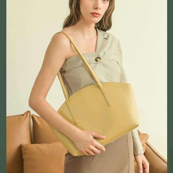 evening bags fashion simple shell bag genuine leather women tote bag\handbag real shoulder shopping large capacity
evening bags fashion simple shell bag genuine leather women tote bag\handbag real shoulder shopping large capacity