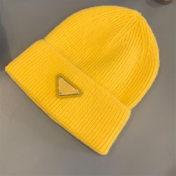 luxury knitted hat designer p beanie cap mens fitted hats cashmere letters casual skull caps outdoor fashion 12colors, Blue;gray
luxury knitted hat designer p beanie cap mens fitted hats cashmere letters casual skull caps outdoor fashion 12colors, Blue;gray