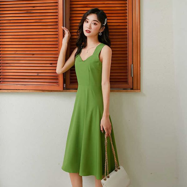 women sleeveless knee length a line dresses summer vintage french v neck sling high waist black party swing dress vestidos 210526, Black;gray
women sleeveless knee length a line dresses summer vintage french v neck sling high waist black party swing dress vestidos 210526, Black;gray