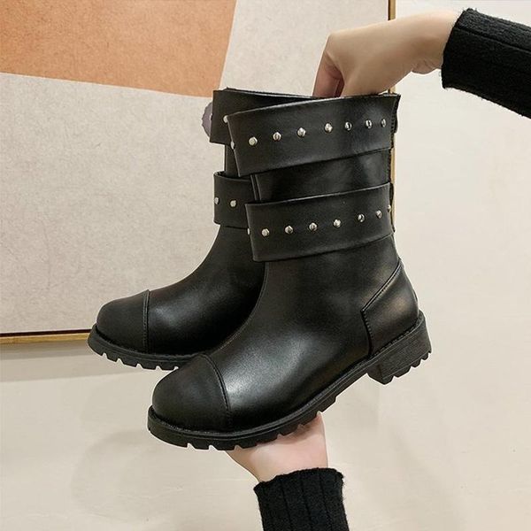 boots ankle women rivet motorcycle slip on non sewing fashion 2021 pu leather warm shoes femaleshort, Black 
boots ankle women rivet motorcycle slip on non sewing fashion 2021 pu leather warm shoes femaleshort, Black