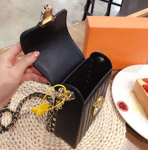 designer handbag gift bag luxury handbag purse women shoulder bags messenger bags for women crossbody leather with box
designer handbag gift bag luxury handbag purse women shoulder bags messenger bags for women crossbody leather with box