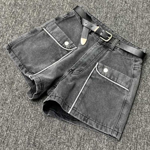 safari style denim shorts women summer 2021 high waist casual wide leg loose jeans shorts, White;black
safari style denim shorts women summer 2021 high waist casual wide leg loose jeans shorts, White;black
