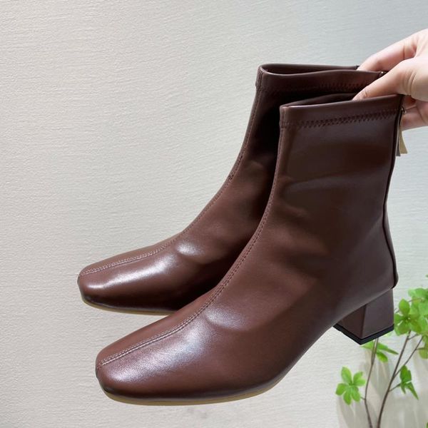 boots fashion women round toe ankle mid heels sock square black/brown/white 2021 arrivals woman 35-39
boots fashion women round toe ankle mid heels sock square black/brown/white 2021 arrivals woman 35-39