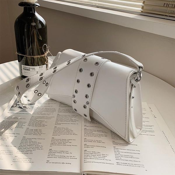 shoulder bags vintage square armpit bag 2021 fashion pu leather women's designer handbag travel messenger
shoulder bags vintage square armpit bag 2021 fashion pu leather women's designer handbag travel messenger