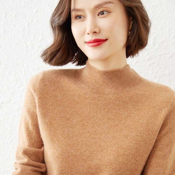autumn and winter new semi high neck sweater women's inner pullover solid color loose thickened large knitted bottom, White;black
autumn and winter new semi high neck sweater women's inner pullover solid color loose thickened large knitted bottom, White;black