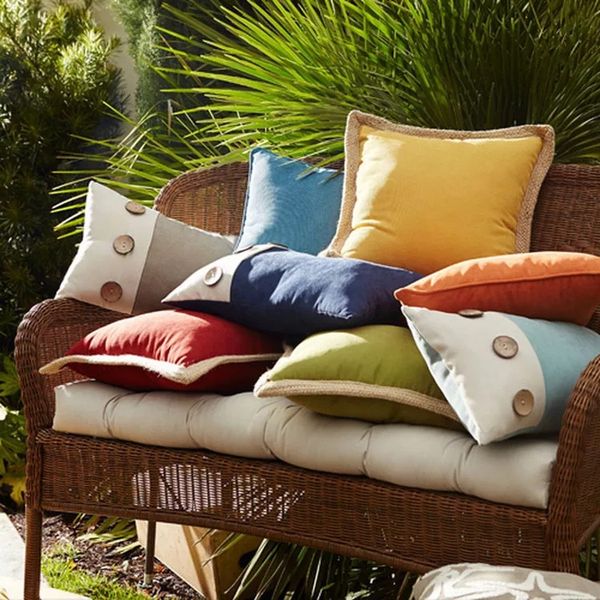 2021 style hm light luxury pillow living room sofa leaning sleeper room soft-loaded window backrest bed cushion embroidery pillow case
2021 style hm light luxury pillow living room sofa leaning sleeper room soft-loaded window backrest bed cushion embroidery pillow case