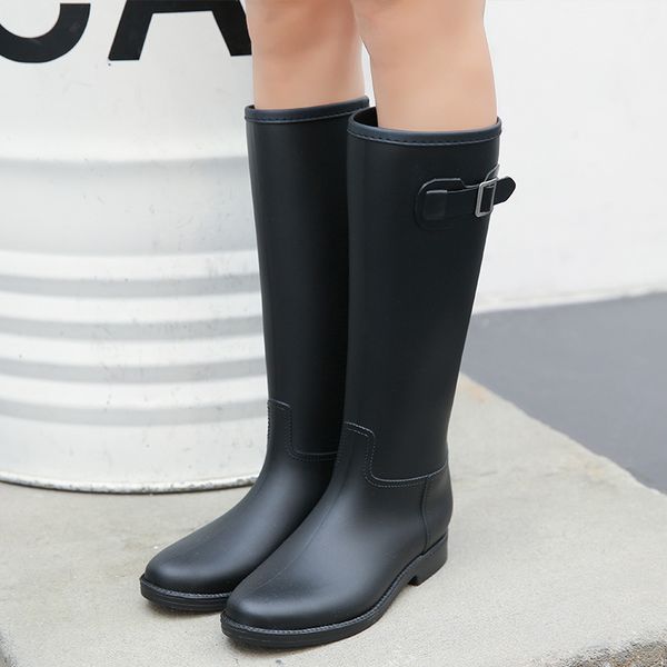 new women rubber rainboots tall rain boots for women british classic waterproof rainboots ladies wellies wellington matte boots9, Black;white
new women rubber rainboots tall rain boots for women british classic waterproof rainboots ladies wellies wellington matte boots9, Black;white