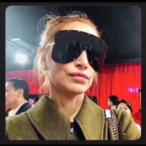 fashion designer frame women glasses decorative large star big mask-shaped sun luxury sunshade european and men designer sunglasses ame ospl, White;black
fashion designer frame women glasses decorative large star big mask-shaped sun luxury sunshade european and men designer sunglasses ame ospl, White;black