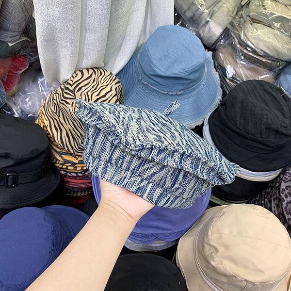 berets women handmade cowboy beret hat autumn cloud painter cap warm thick pea sboy outdoor walking korean fashion, Blue;gray
berets women handmade cowboy beret hat autumn cloud painter cap warm thick pea sboy outdoor walking korean fashion, Blue;gray