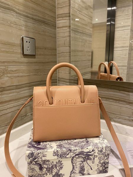 new shoulder bags women handbag crossbody bag brands designer handbags flower printing 2021 bag purse 25cm 25141, Black
new shoulder bags women handbag crossbody bag brands designer handbags flower printing 2021 bag purse 25cm 25141, Black