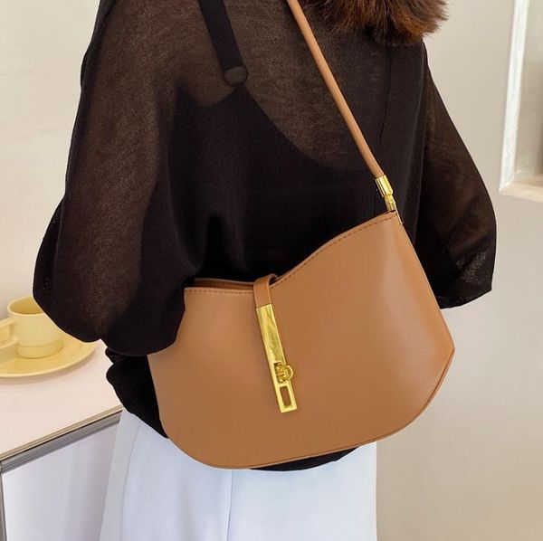 cross body high-end trendy fashion women's bag all- handbag one-shoulder and underarm half-moon bags
cross body high-end trendy fashion women's bag all- handbag one-shoulder and underarm half-moon bags