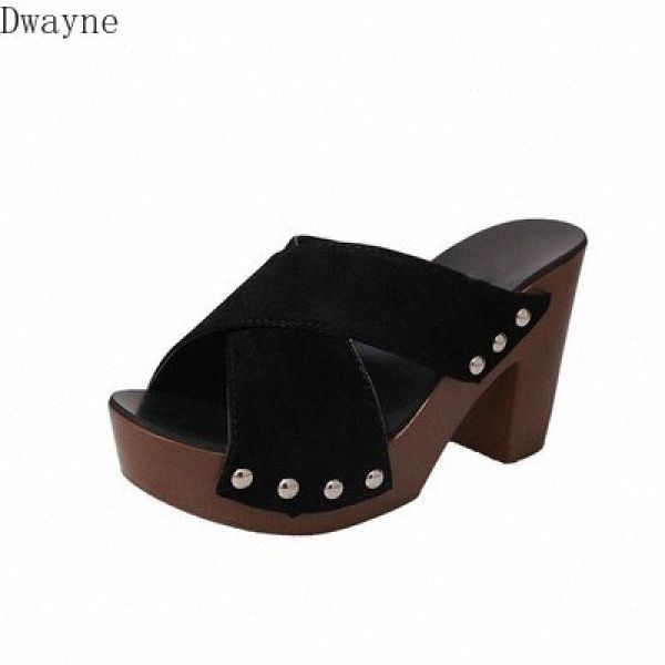 slippers female 2020 summer new mature cross belt decoration toothy high heels thick high heeled waterproof platform sandals o1wc#, Black
slippers female 2020 summer new mature cross belt decoration toothy high heels thick high heeled waterproof platform sandals o1wc#, Black