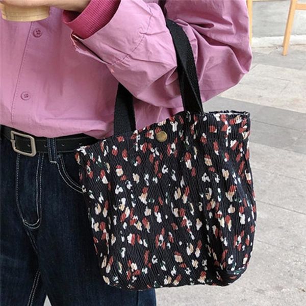 heigh quality canvas simple shopping bags small cloth bag female printed casual tote reusable canvas bags mini handbag for woman
heigh quality canvas simple shopping bags small cloth bag female printed casual tote reusable canvas bags mini handbag for woman