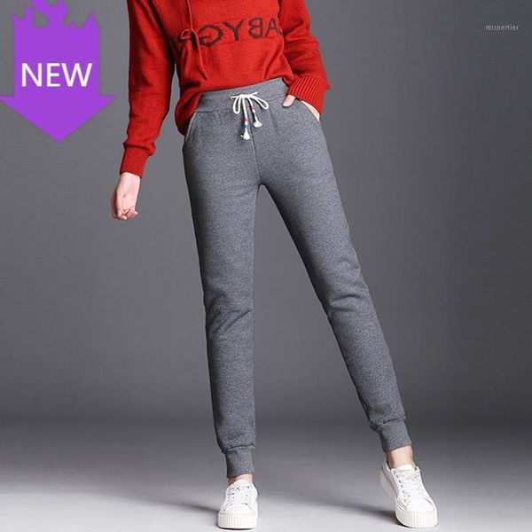 long trousers outwear high waist solid harem pants 4xl 5xl 020 winter women casual loose thicken warm female women's & capris, Black;white
long trousers outwear high waist solid harem pants 4xl 5xl 020 winter women casual loose thicken warm female women's & capris, Black;white