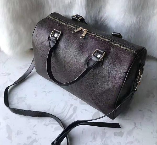 2021 new women messenger travel bag classic style fashion bags shoulder bags lady totes handbags 30 cm with key lock 112xcd #87400
2021 new women messenger travel bag classic style fashion bags shoulder bags lady totes handbags 30 cm with key lock 112xcd #87400