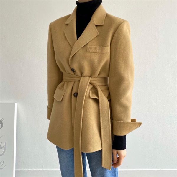 women's suits & blazers notched vintage oversize with belt office 2021 autumn winter buttons pockets jackets, White;black
women's suits & blazers notched vintage oversize with belt office 2021 autumn winter buttons pockets jackets, White;black
