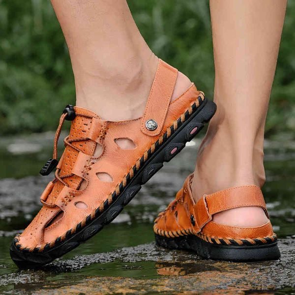slippers summer baotou men's leisure hollow out shoes driving soft soled comfortable beach outdoor sports sandals 0ob8, Black
slippers summer baotou men's leisure hollow out shoes driving soft soled comfortable beach outdoor sports sandals 0ob8, Black