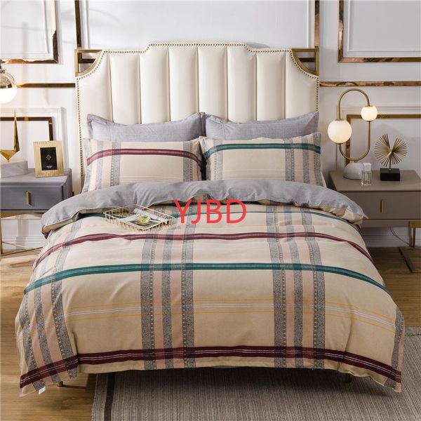 yjbd a four-piece set of washed cotton bedding is covered with sheets and a four-piece set of beds
yjbd a four-piece set of washed cotton bedding is covered with sheets and a four-piece set of beds