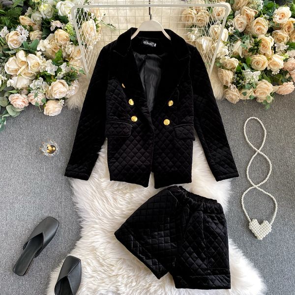 2021 autumn new female fashion long sleeve long-girded waistcoat wide-waist shorts two joint parts 156k, Gray
2021 autumn new female fashion long sleeve long-girded waistcoat wide-waist shorts two joint parts 156k, Gray