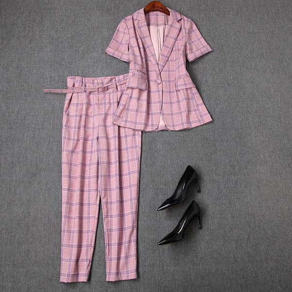 women's tracksuits 2021 summer fashion plus europe size office plaid printed short sleeve pink suit and matching pants 2 pieces women s, Gray
women's tracksuits 2021 summer fashion plus europe size office plaid printed short sleeve pink suit and matching pants 2 pieces women s, Gray