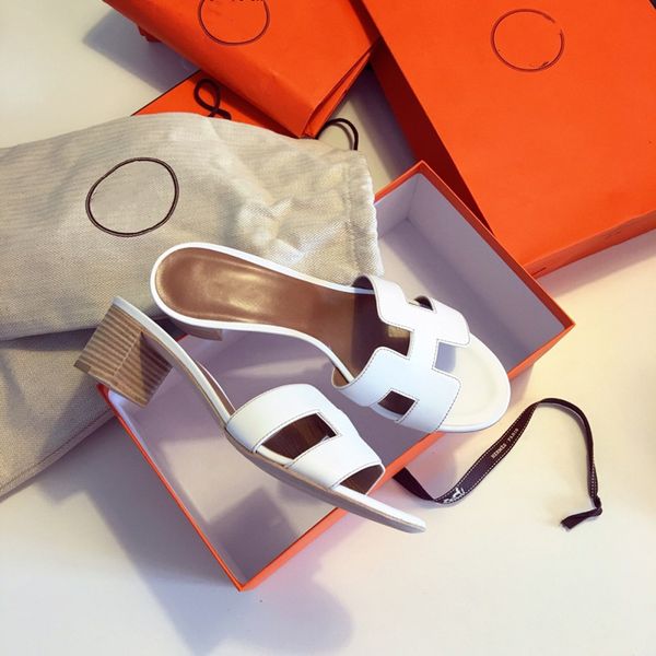 2021 new h-tow fashion leather high-heeled women's shoes with yuanbiao ysj, Black
2021 new h-tow fashion leather high-heeled women's shoes with yuanbiao ysj, Black