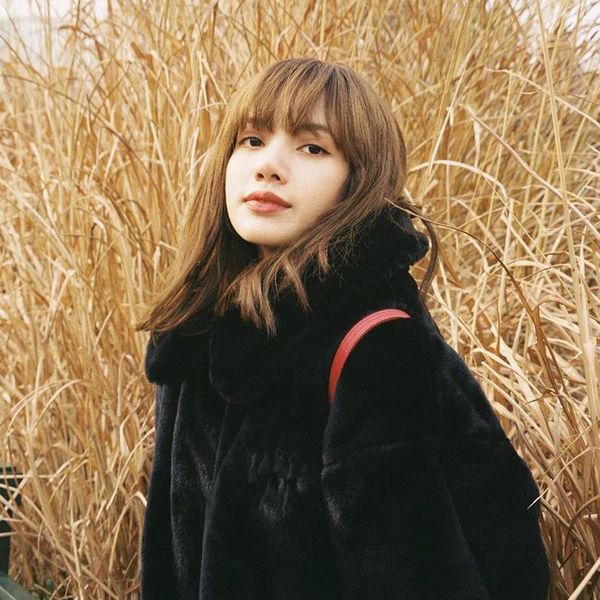 women's fur & faux winter thicken warm lamb coat 2021 fashion lapel collar cotton padded oversized black female cozy loose outerwear
women's fur & faux winter thicken warm lamb coat 2021 fashion lapel collar cotton padded oversized black female cozy loose outerwear