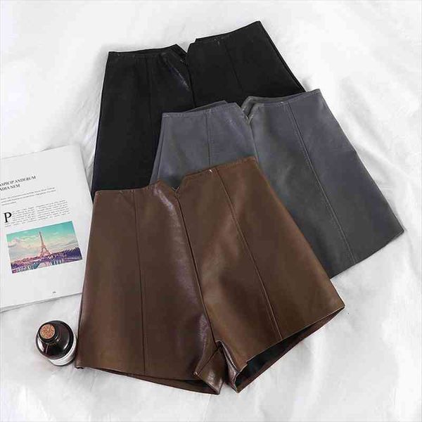 spring autumn women pu shorts high waist leather shorts female casual black ladies all match slim wide leg ab1769, White;black
spring autumn women pu shorts high waist leather shorts female casual black ladies all match slim wide leg ab1769, White;black