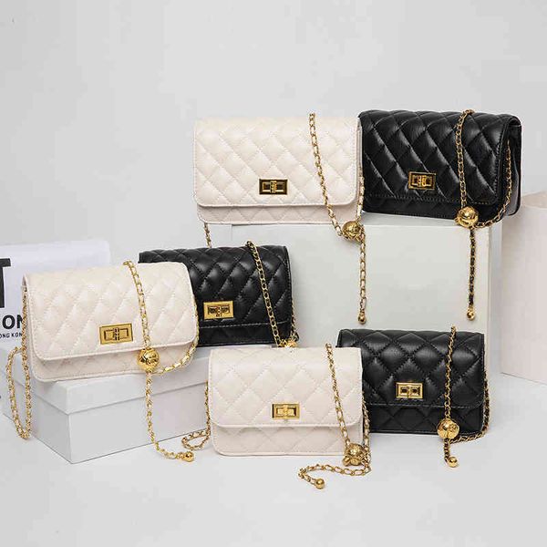 live broadcast of products small golden ball chain bag square fat man lingge fragrant wind female leather sheep, Black;red
live broadcast of products small golden ball chain bag square fat man lingge fragrant wind female leather sheep, Black;red