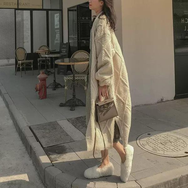 twist thickened long sweater jacket for women's autumn and winter 2020 new soft glutinous lazy wind loose outer knitted cardigan, White;black
twist thickened long sweater jacket for women's autumn and winter 2020 new soft glutinous lazy wind loose outer knitted cardigan, White;black