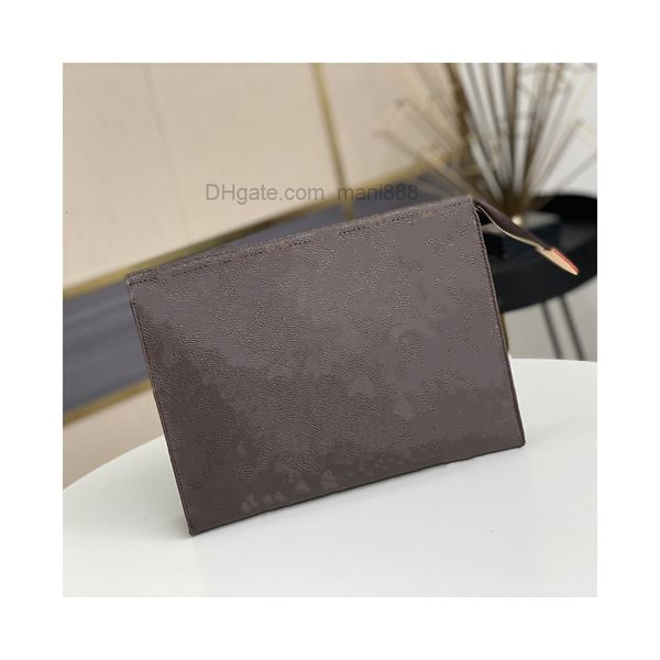 2022 hand bags travel toiletry pouch protection makeup clutch women leather waterproof cosmetic bag for with dust bao 
2022 hand bags travel toiletry pouch protection makeup clutch women leather waterproof cosmetic bag for with dust bao