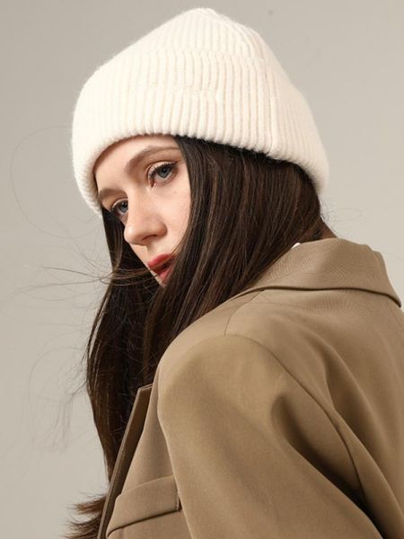 outdoor hats autumn winter ladies korean ins knitted hat wild casual wool warm ear protection cap for woman, Black;white
outdoor hats autumn winter ladies korean ins knitted hat wild casual wool warm ear protection cap for woman, Black;white