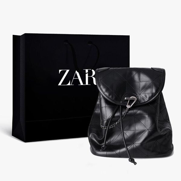 backpack 2021 black flip soft women's bag fashion lingge large capacity pu leather bags women lapuse
backpack 2021 black flip soft women's bag fashion lingge large capacity pu leather bags women lapuse